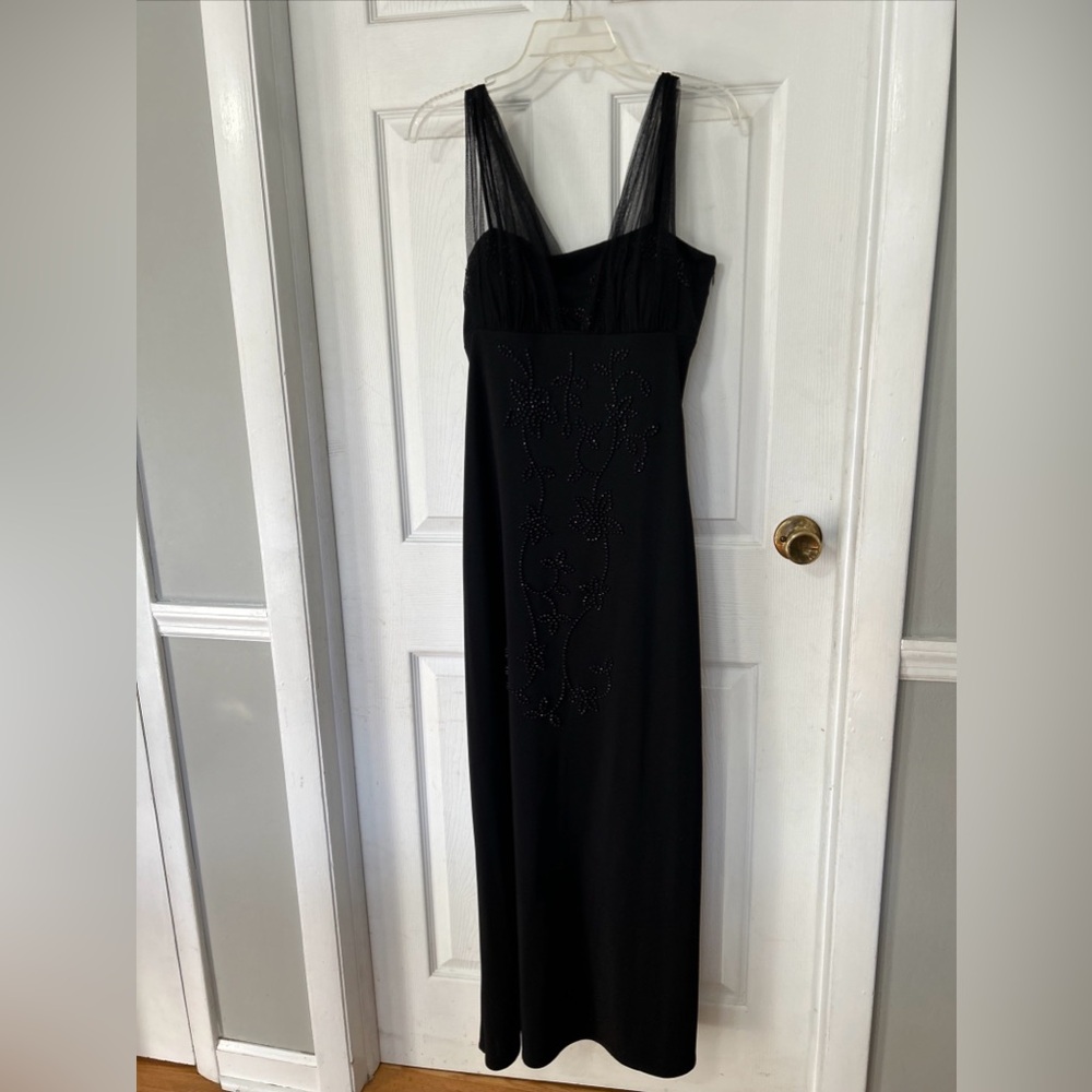 Gorgeous Betsy and Adam Formal Black Dress